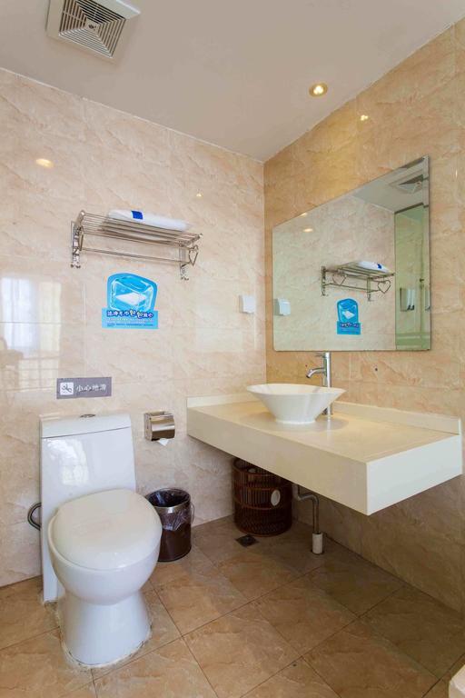 7Days Inn Bazhong Jiangbei Bus Station Centre Room photo