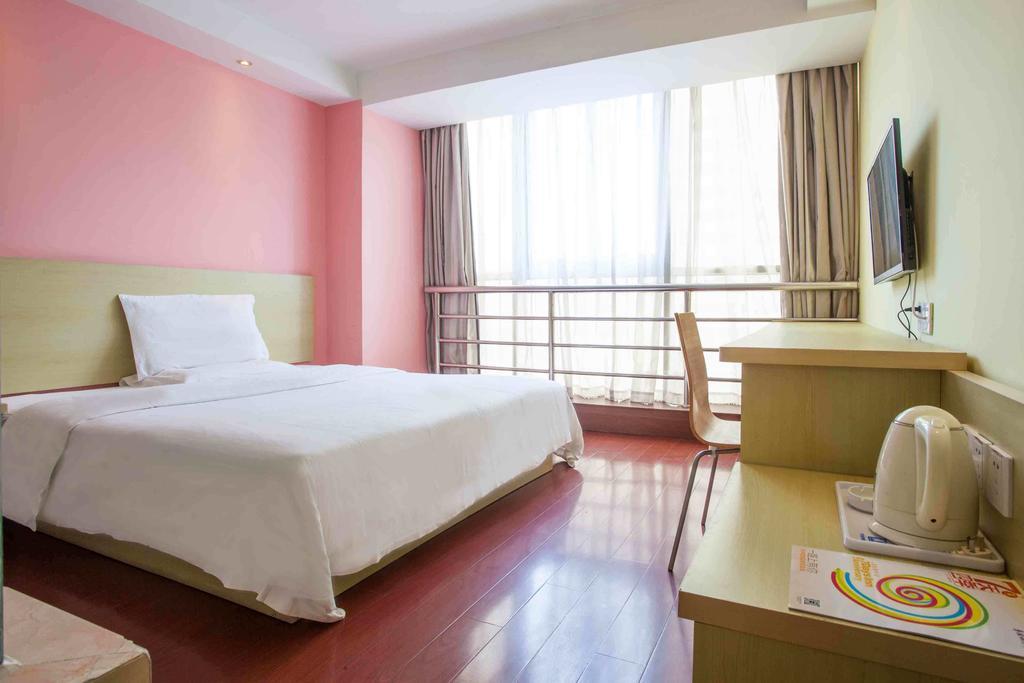 7Days Inn Bazhong Jiangbei Bus Station Centre Room photo